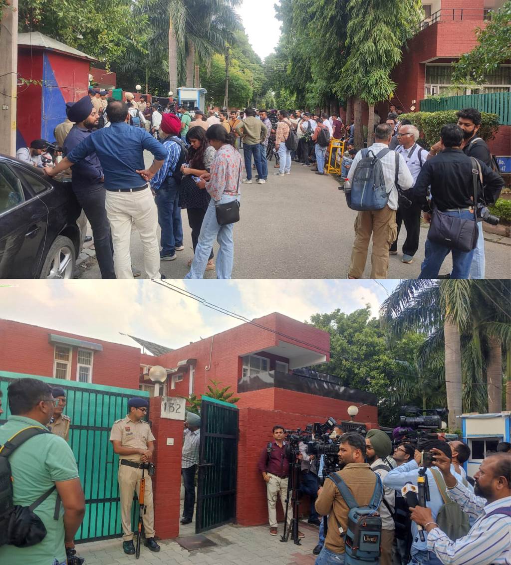 The IPS officer Y Puran Kumar case shook the entire administration For the first time an FIR was filed against 14 officers including the DGP